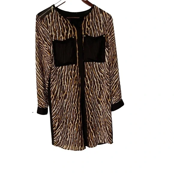 Brown and black long sleeve button up - Picture 1 of 11